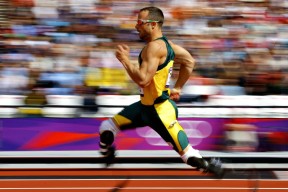 Jiu You-《PUBGMobile》“终极星际”线上大赛燃爆全场，极限操作震撼未来战场！